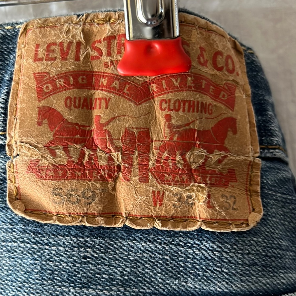 Men’s Levi’s 569 34x32 jeans